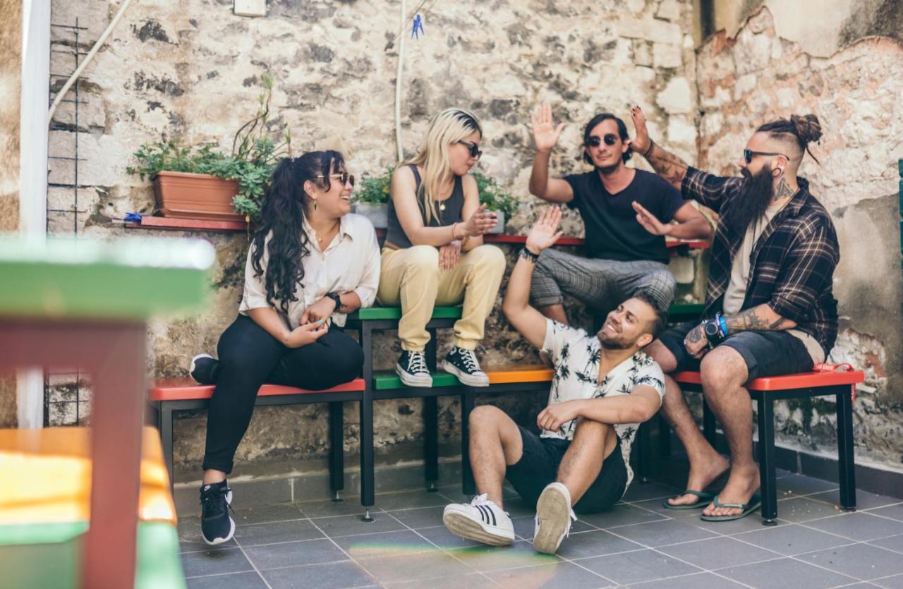 Fiesta Siesta Social Hostel Σπλιτ Εξωτερικό φωτογραφία